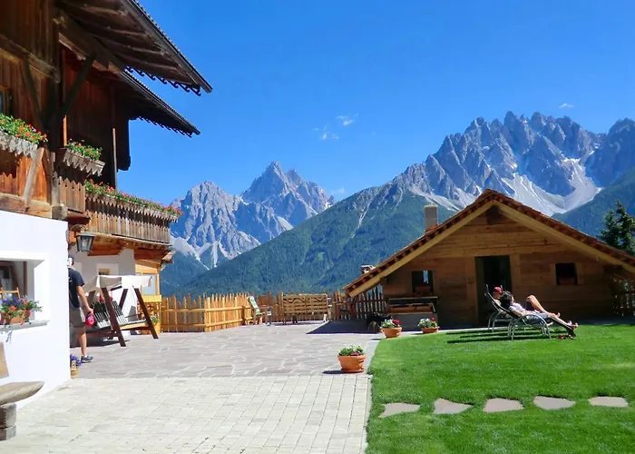 Glinzhof Mountain Natur Resort Agriturismo Innichen